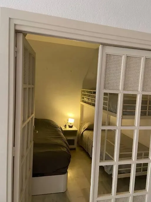 2 Bedroom Flat In Golden Mile For 2 To 4 People Marbella Spain